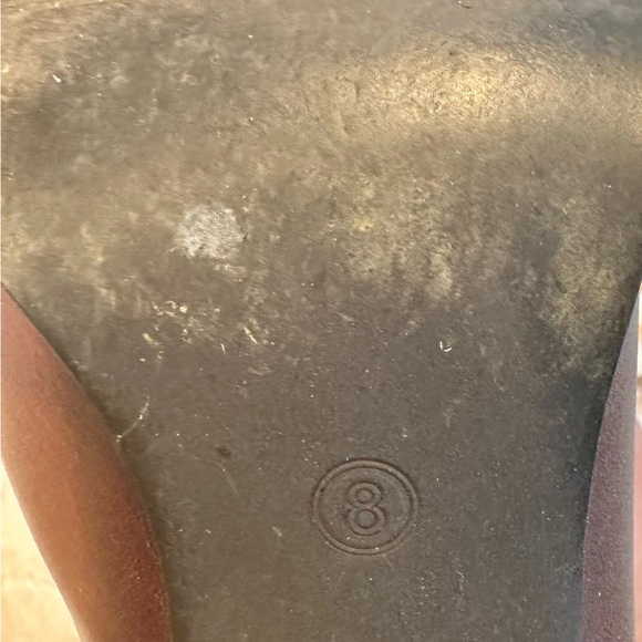 Beautiful vintage Banana Republic tall brown leather boots - Picture 8 of 8